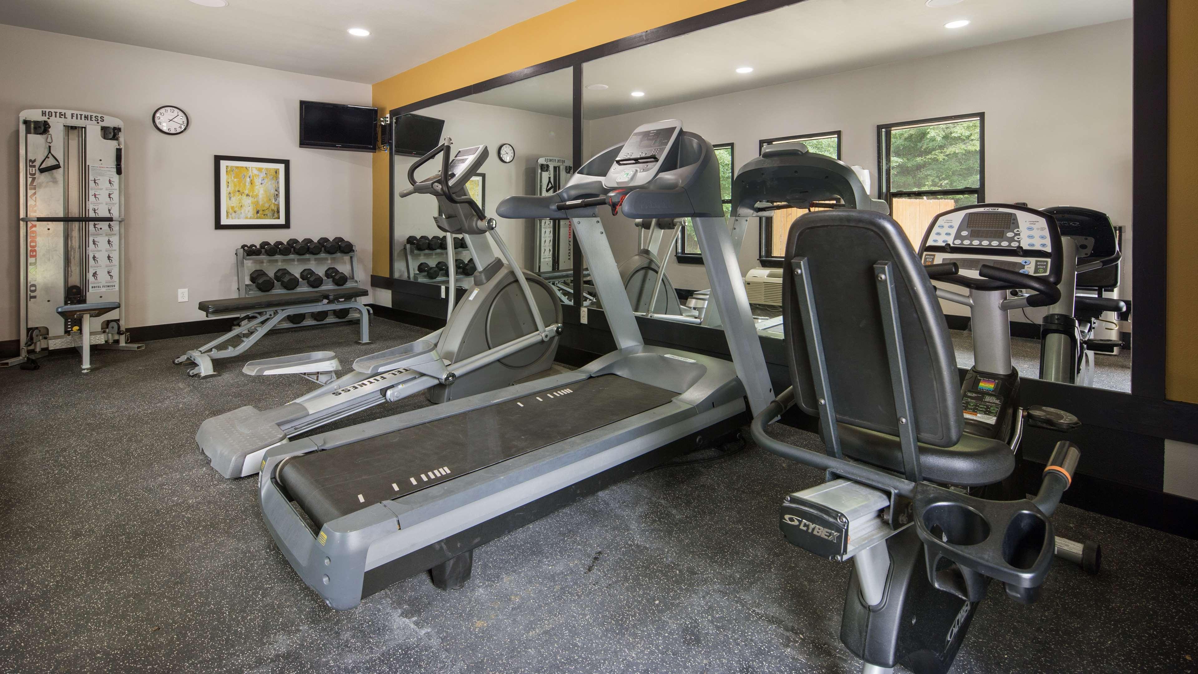 Best Western Plus Regency Park Walker Екстериор снимка