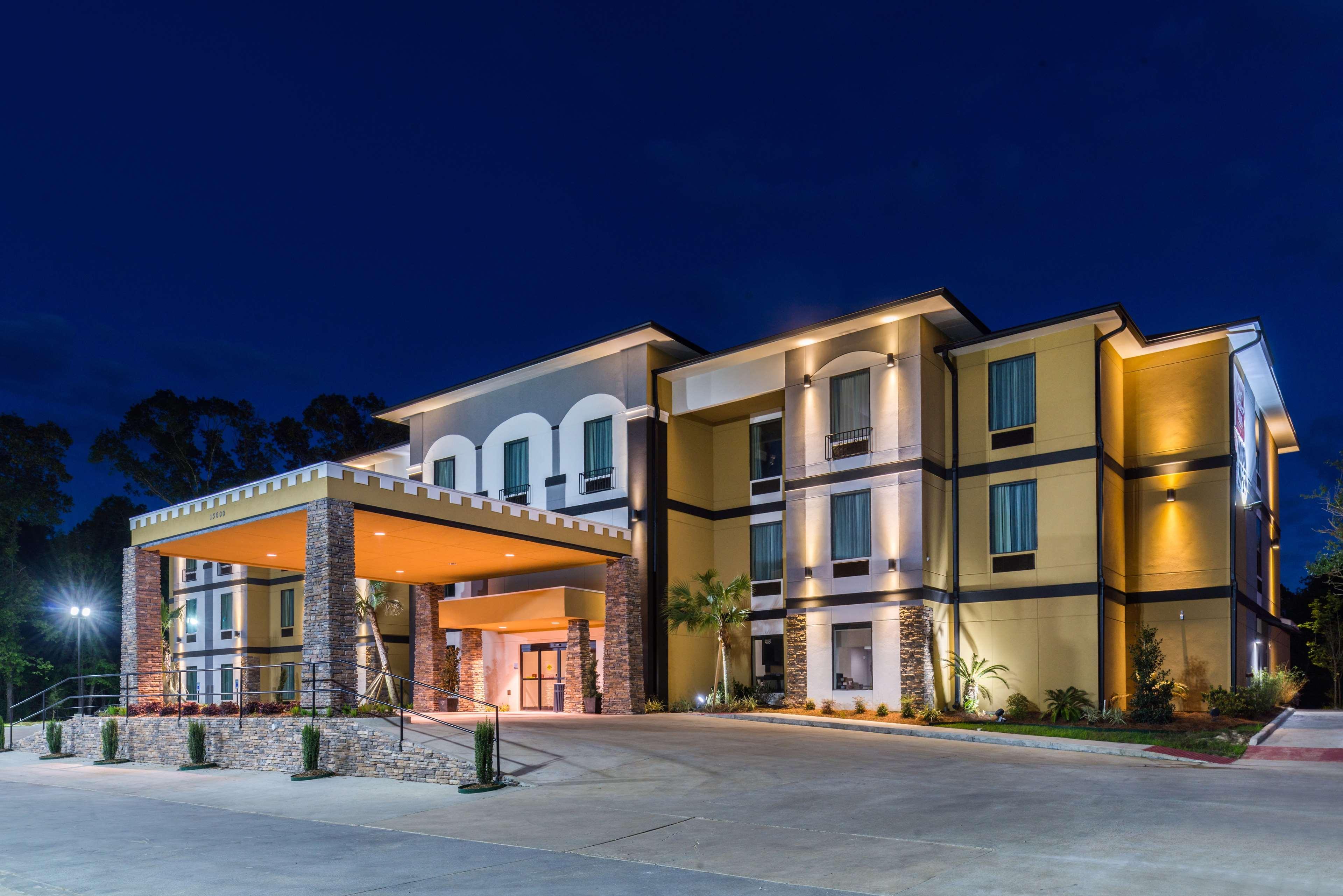 Best Western Plus Regency Park Walker Екстериор снимка