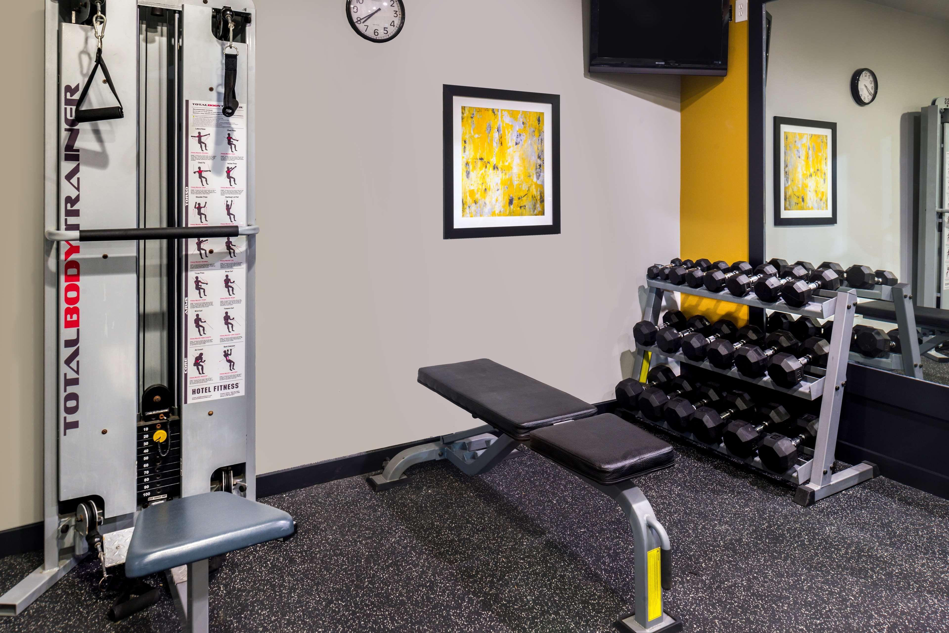 Best Western Plus Regency Park Walker Екстериор снимка